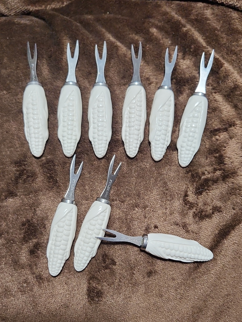Vintage Corn Cob Appetizer Forks - Set of 9